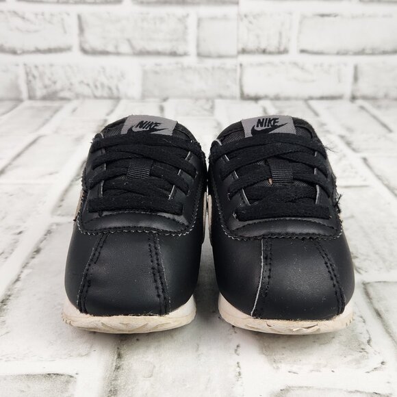 Nike Cortez EasyOn Baby Size 6 Black White Sneakers Hook-and-Loop Slip-On Shoes - Picture 2 of 10
